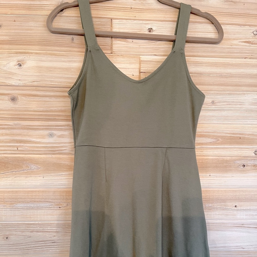 Forever 21 skater Dress size small green